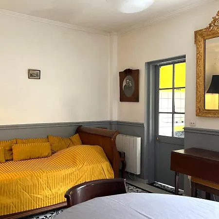 Paris Les Puces سانت أويه