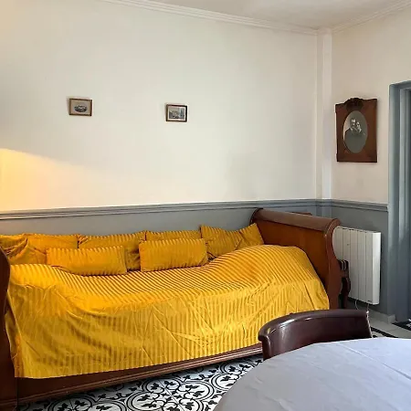 Paris Les Puces Saint-Ouen (Seine-Saint-Denis)